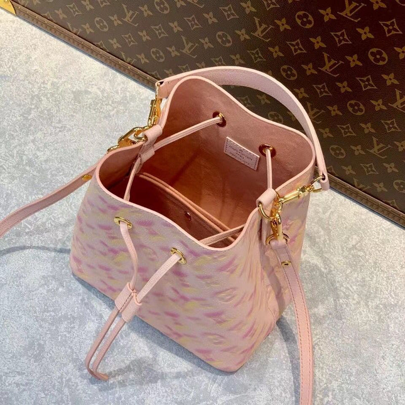 LOV - Luxurious Totes - 1450