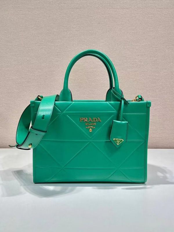 PDA - Luxurious Totes - 101