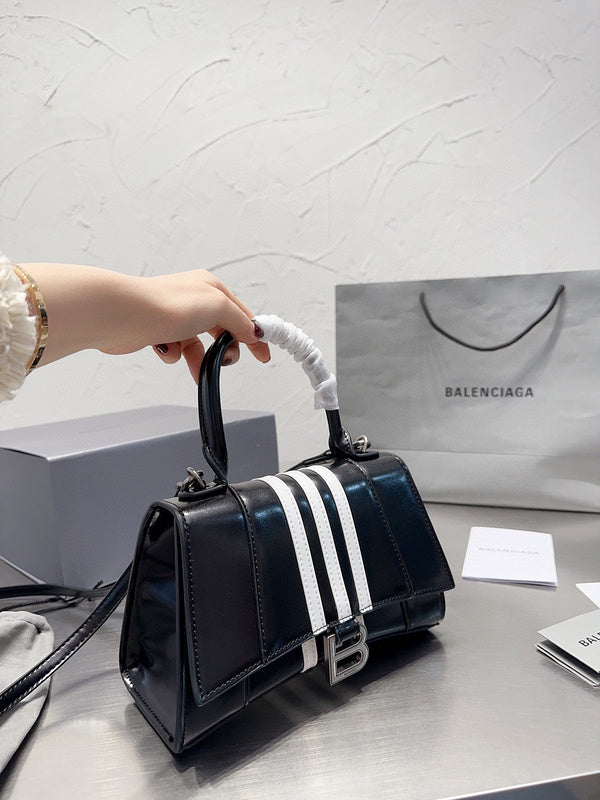 Luxurious Totes - BGA2 Bags - 015