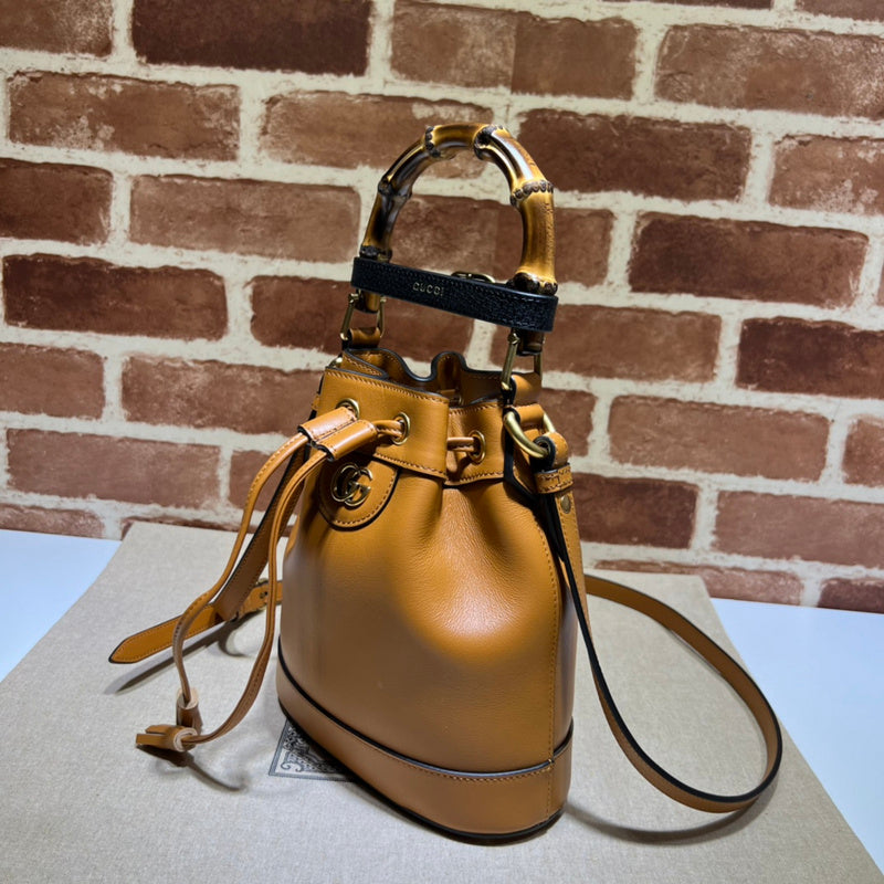 GUI - Luxurious Totes - 589