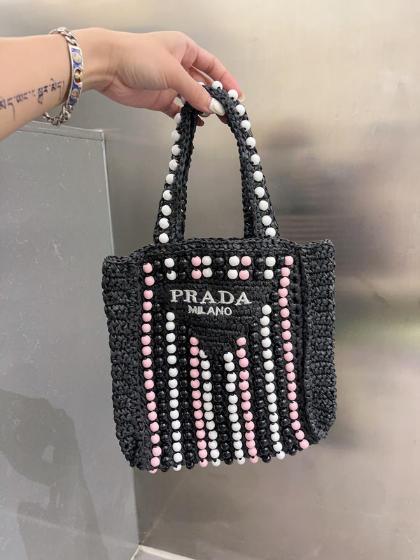 PDA - Luxurious Totes - 056
