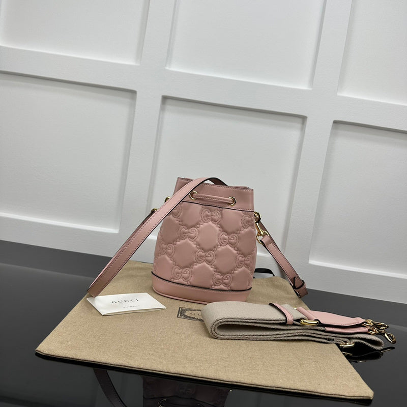 GUI - Luxurious Totes - 533
