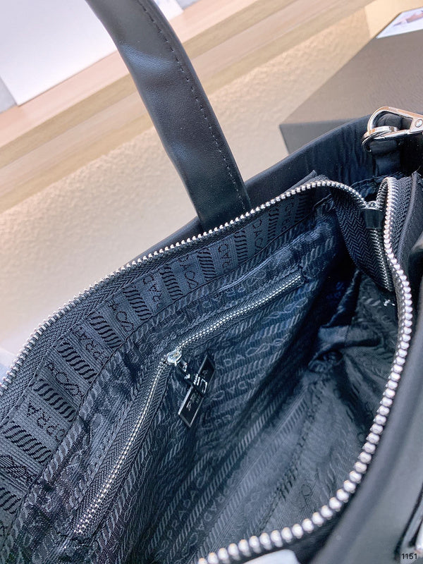 Luxurious Totes - PDA3 Bags - 196