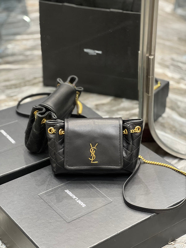 Luxurious Totes - Latest - 8515