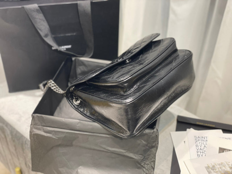 Luxurious Totes - Latest - 8559