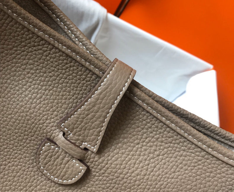 Luxurious Totes - Latest - 6819