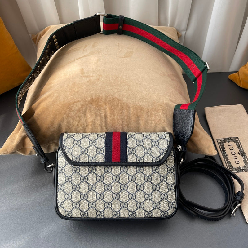 GUI - Luxurious Totes - 357