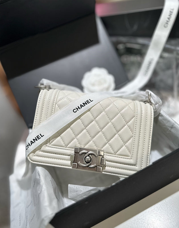Luxurious Totes - CNL3 Bags - 052