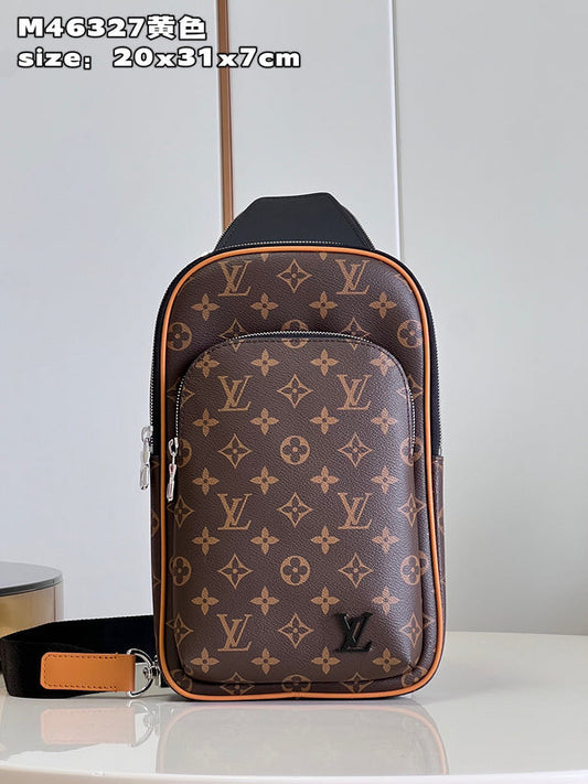 LOV - Luxurious Totes - 204