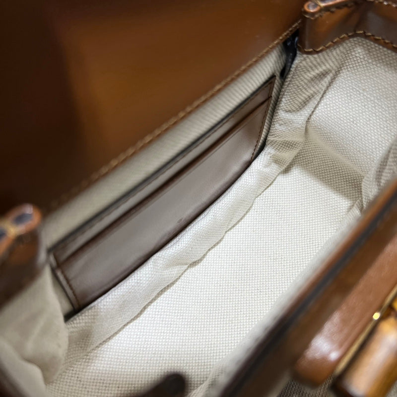 GUI - Luxurious Totes - 081