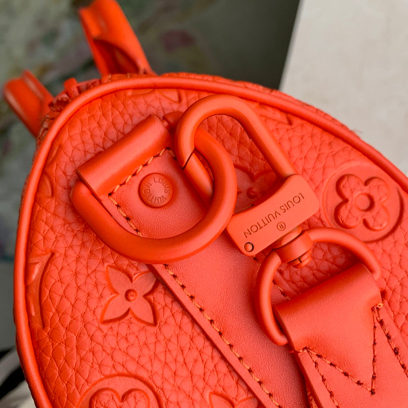 LOV - Luxurious Totes - 1256