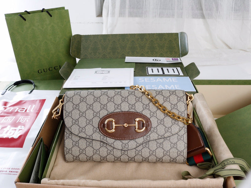 GUI - Luxurious Totes - 762
