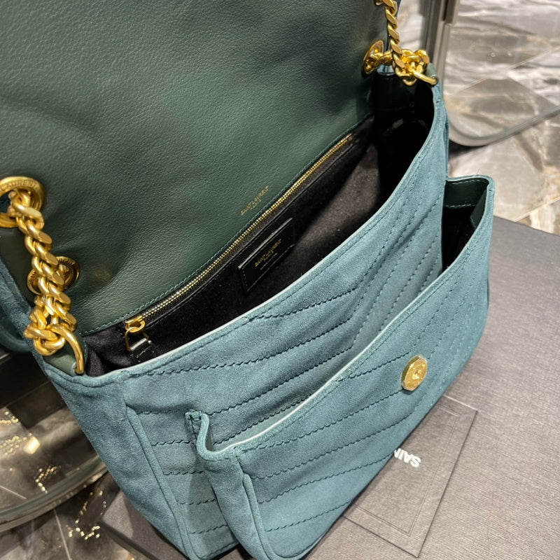 Luxurious Totes - Latest - 8530
