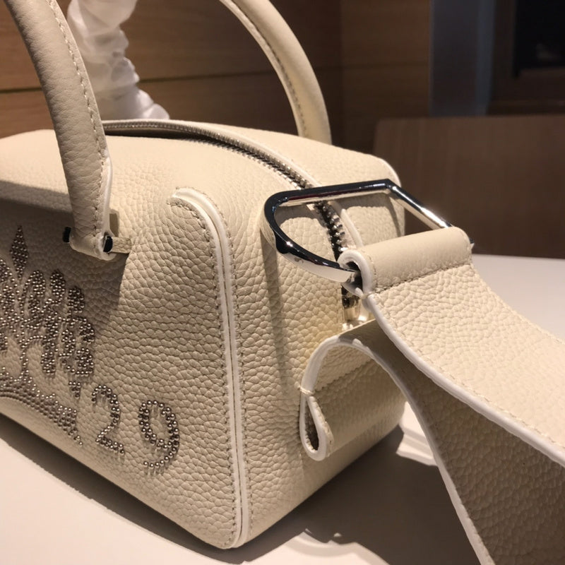 Luxurious Totes - Latest - 6106