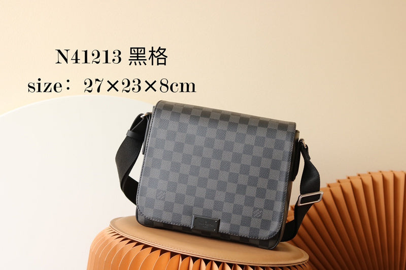 LOV - Luxurious Totes - 2046