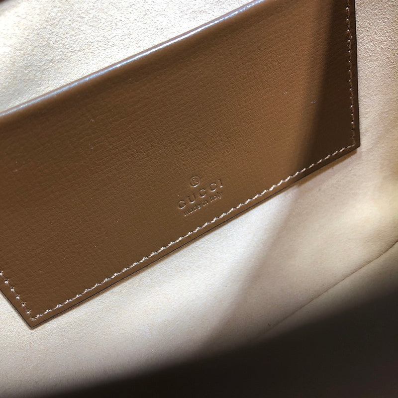 GUI - Luxurious Totes - 548