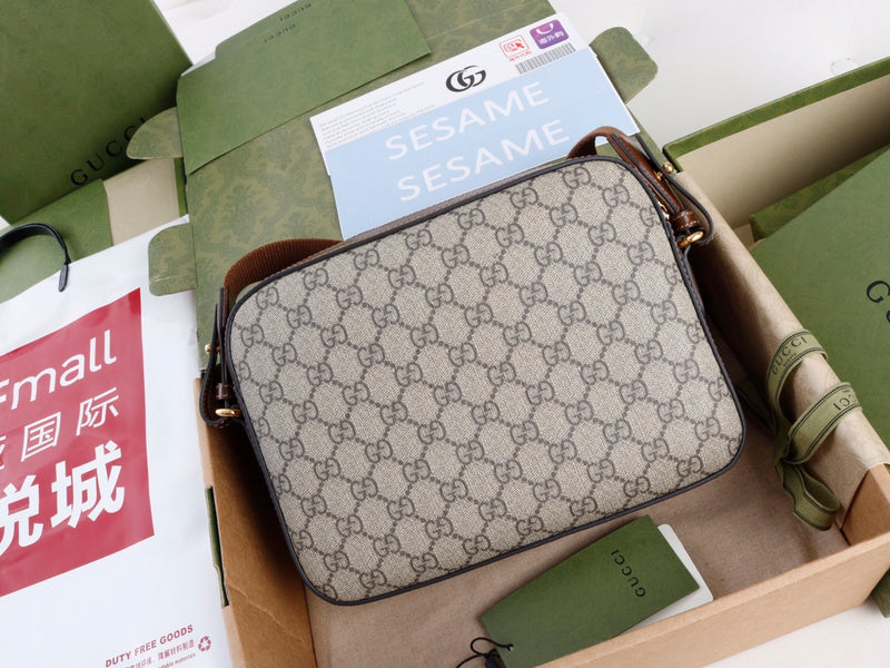 GUI - Luxurious Totes - 765