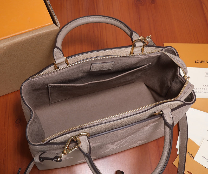 LOV - Luxurious Totes - 1657
