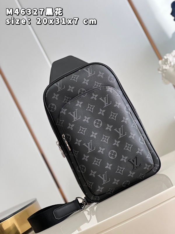 LOV - Luxurious Totes - 937