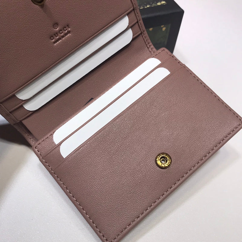 GUI - Luxurious Totes - 594
