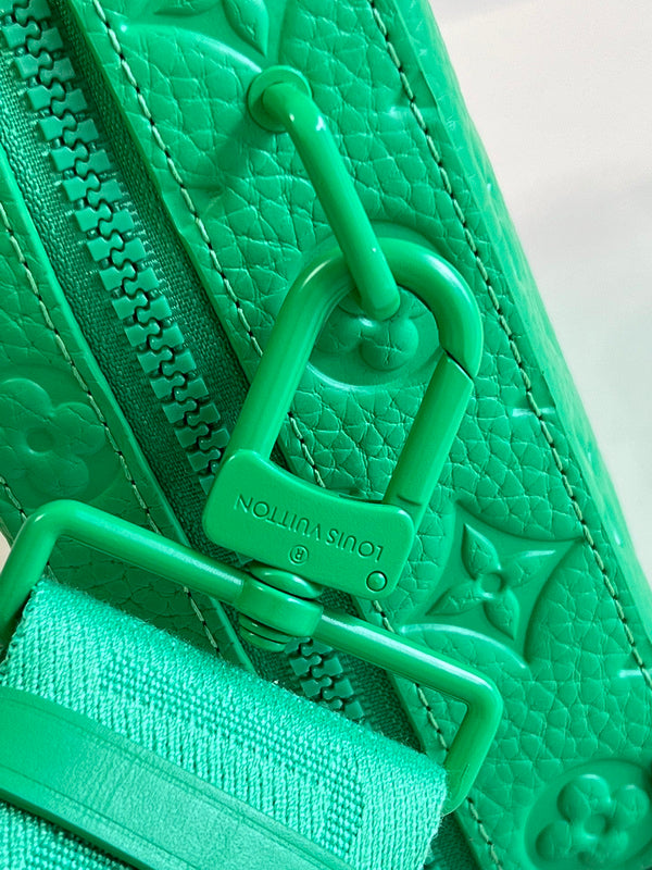 LOV - Luxurious Totes - 1279