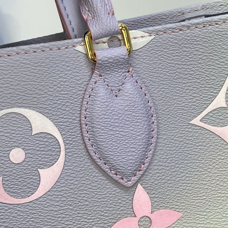 LOV - Luxurious Totes - 1526