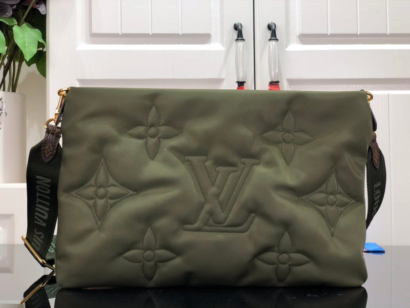 LOV - Luxurious Totes - 2105