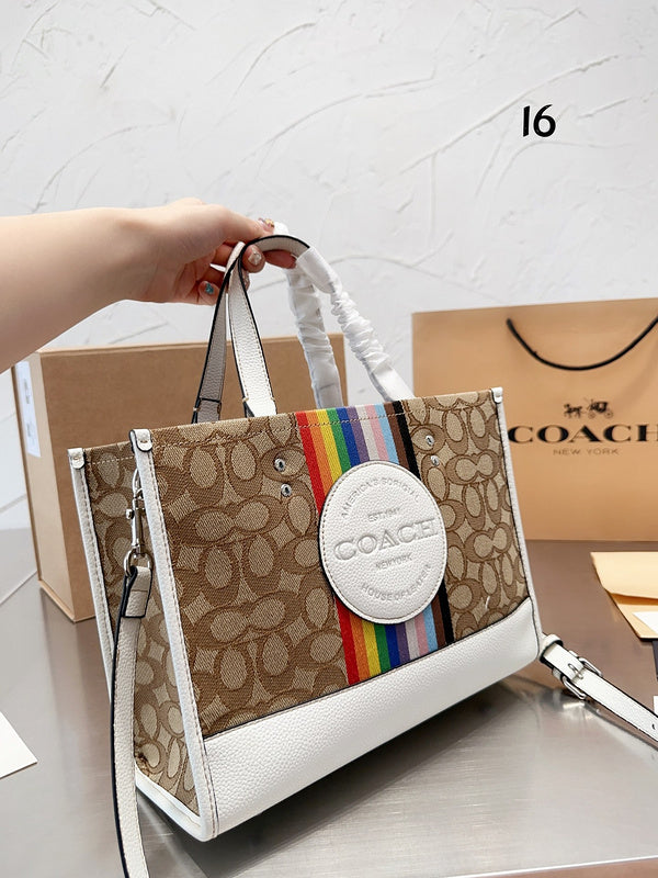 Luxurious Totes - CCH2 Bags - 127