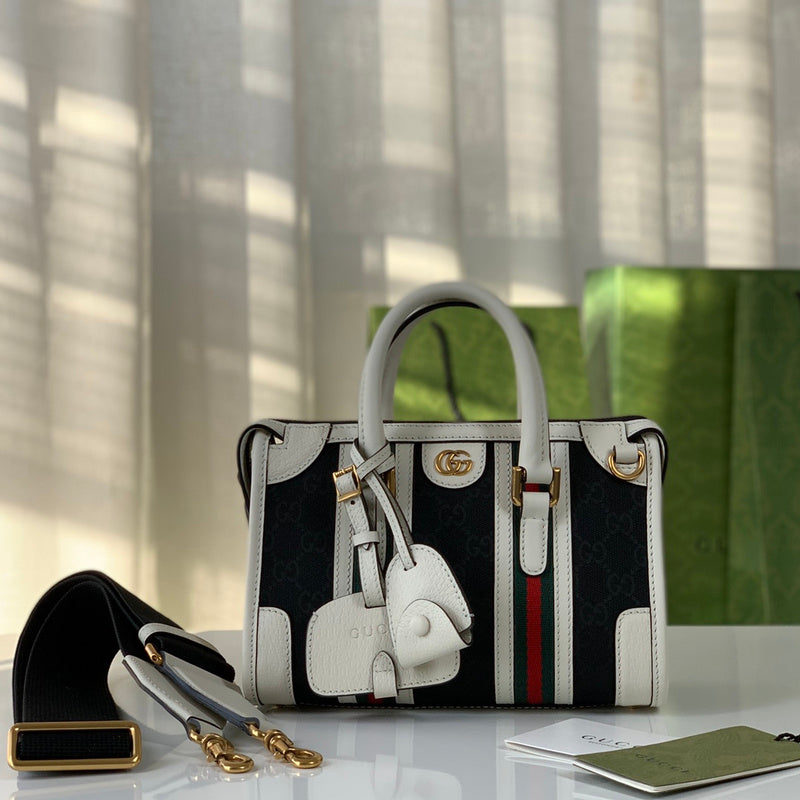 GUI - Luxurious Totes - 618