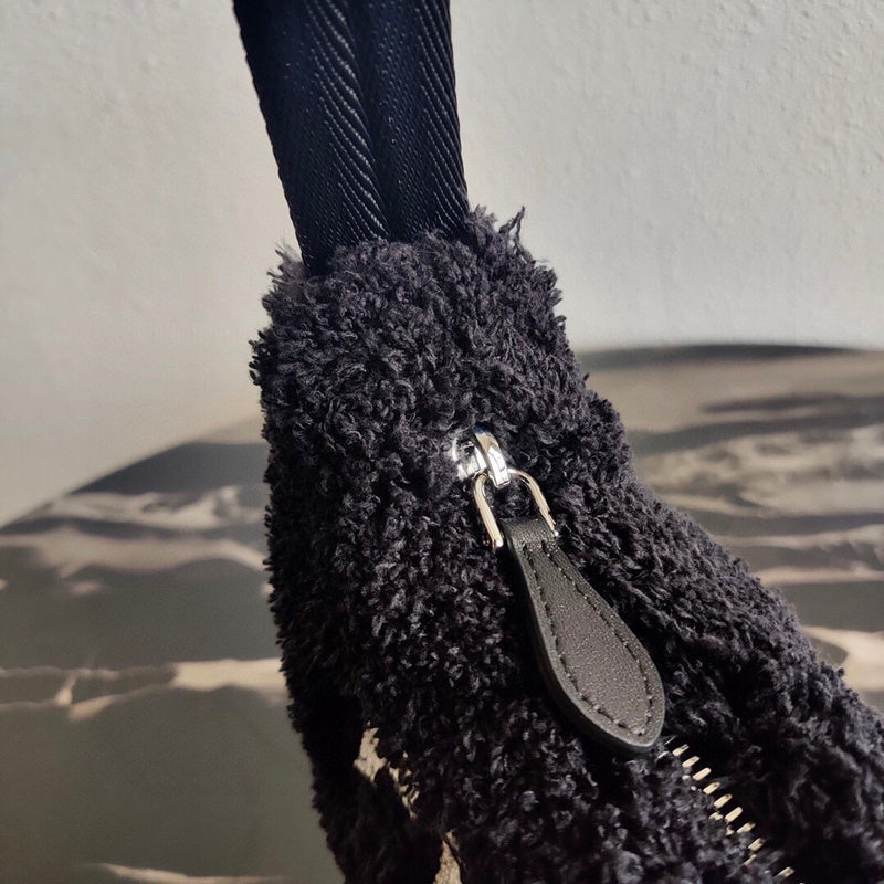 Luxurious Totes - Latest - 4705
