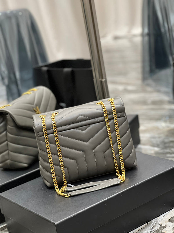 Luxurious Totes - Latest - 8276