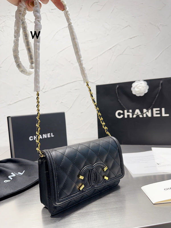 Luxurious Totes - CNL3 Bags - 553