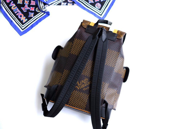 LOV - Luxurious Totes - 2585