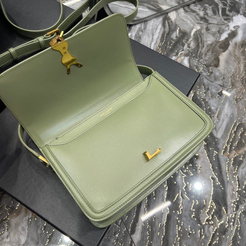 Luxurious Totes - Latest - 8056