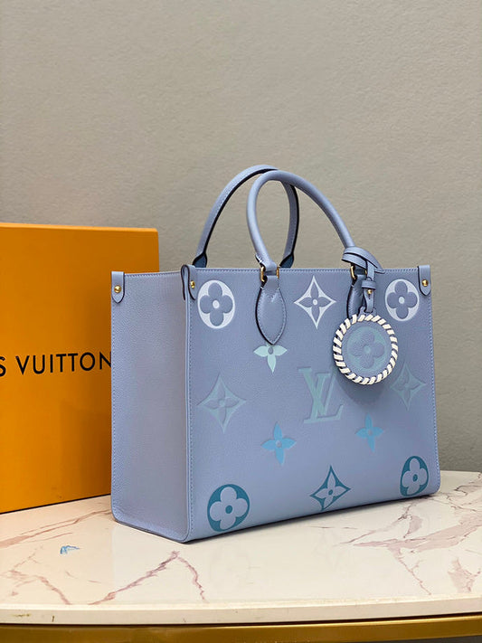 LOV - Luxurious Totes - 2363