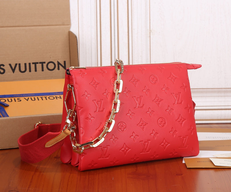 LOV - Luxurious Totes - 1966