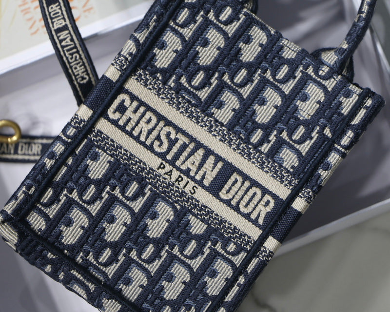 Luxurious Totes - Latest - 6447