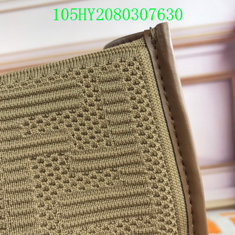 GC - Shoulder - 2767