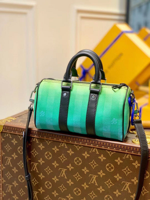 LOV - Luxurious Totes - 1644