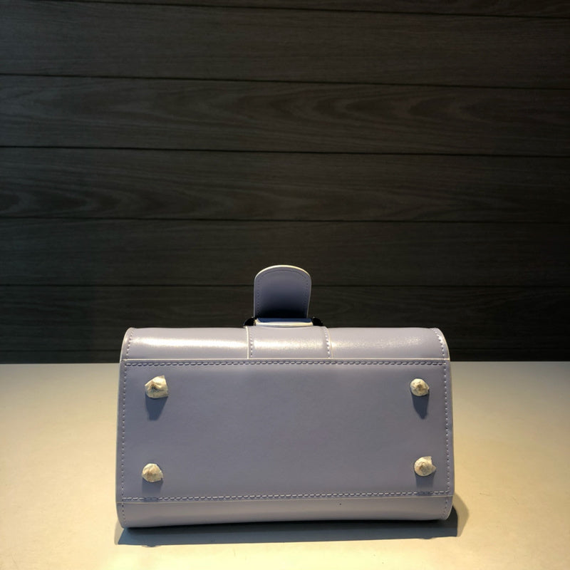 Luxurious Totes - Latest - 6040