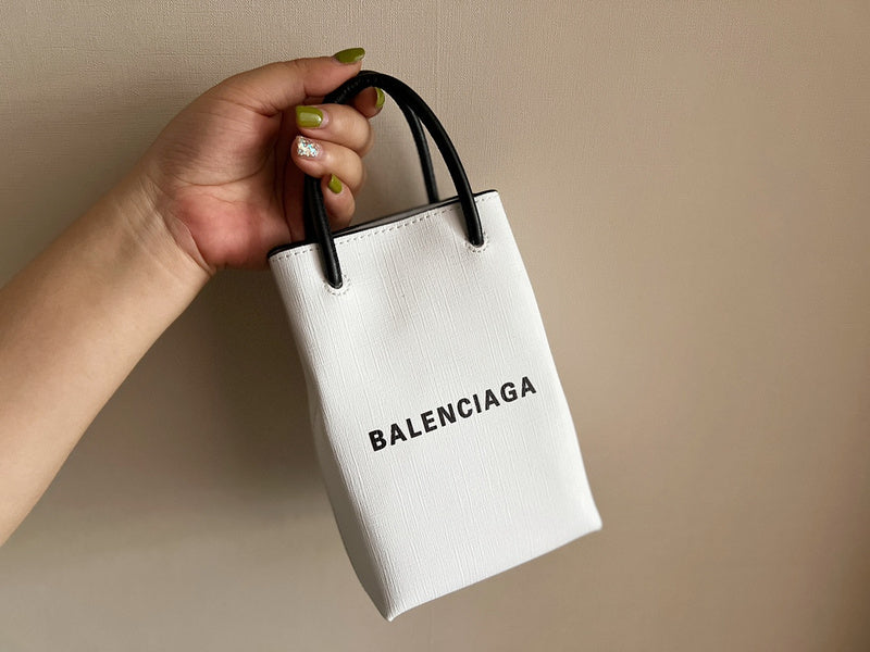 Luxurious Totes - BGA2 Bags - 068