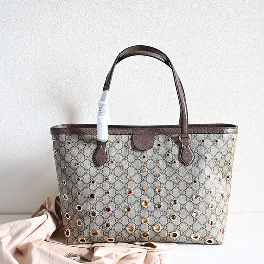 GUI - Luxurious Totes - 779