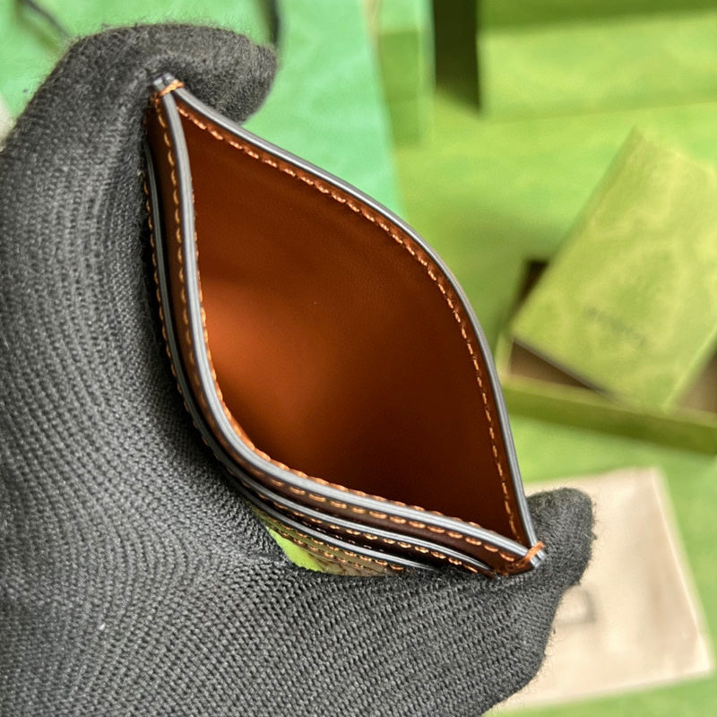 GUI - Luxurious Totes - 165