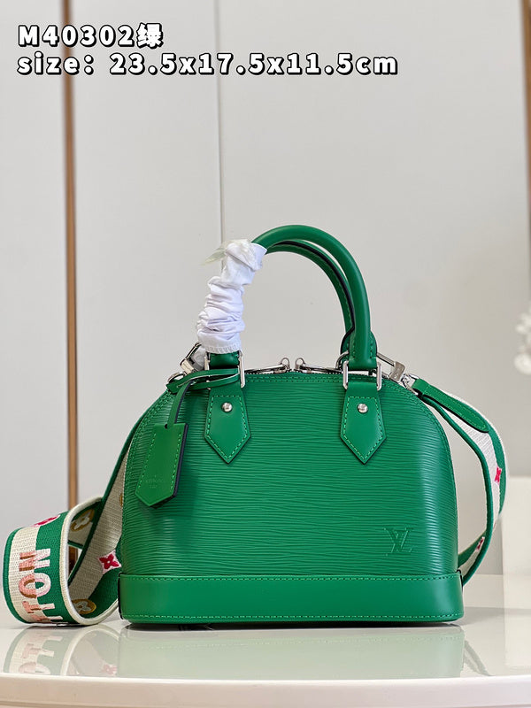 LOV - Luxurious Totes - 913