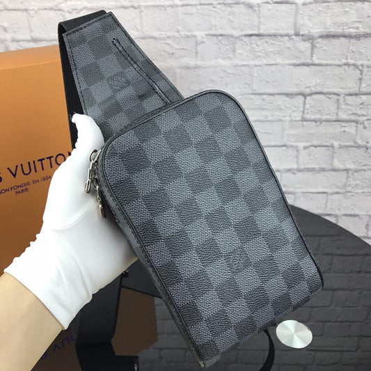 LOV - Luxurious Totes - 2682