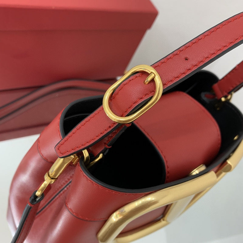 Luxurious Totes - Latest - 4500
