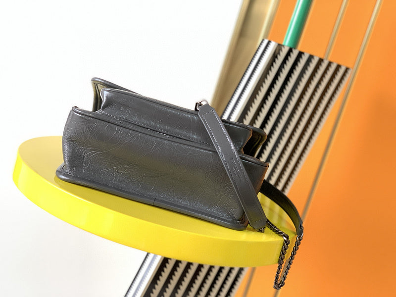 Luxurious Totes - Latest - 8887