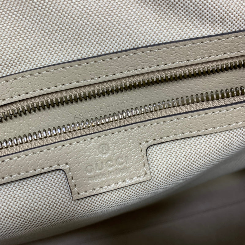 GUI - Luxurious Totes - 821