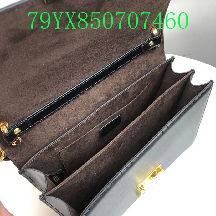 GC - Shoulder - 2587