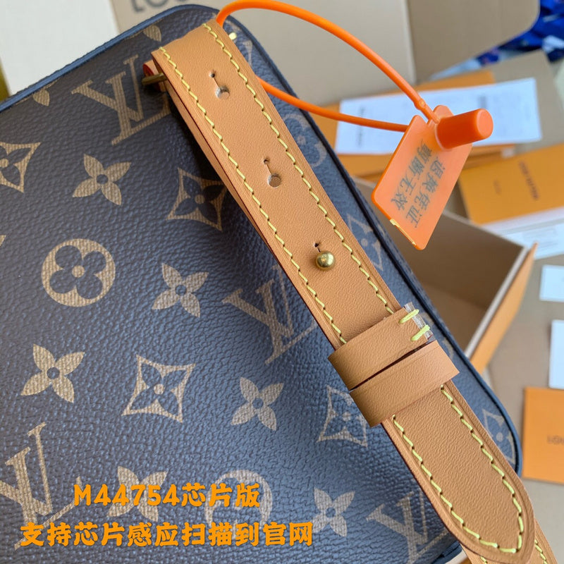 Luxurious Totes - Latest - 3554